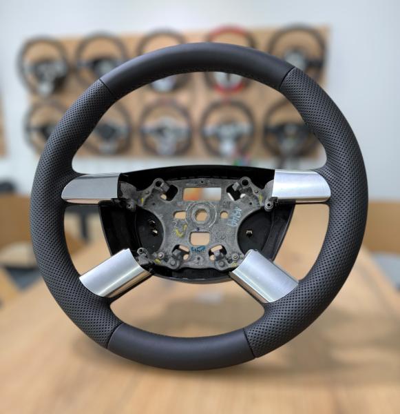 Ford Kuga 4 Speichen Lenkrad neu beziehen